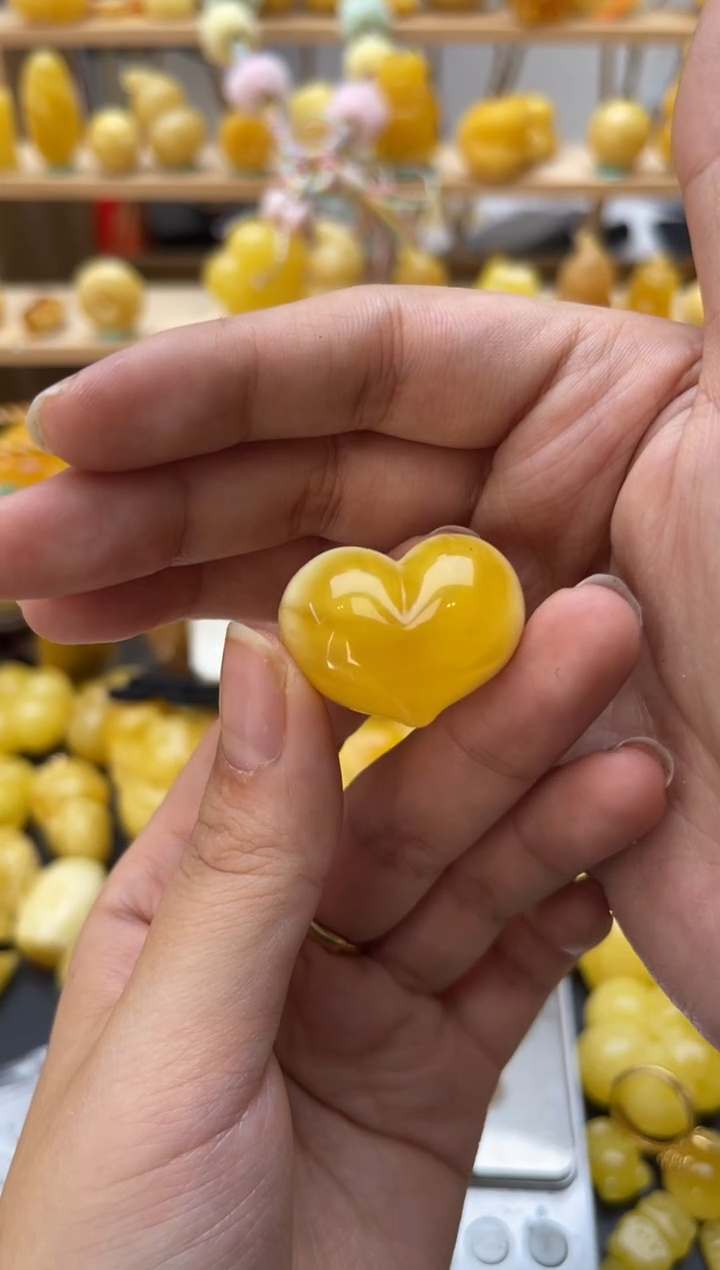 琥珀未镶嵌珠宝奇石058琥珀蜜蜡微瑕