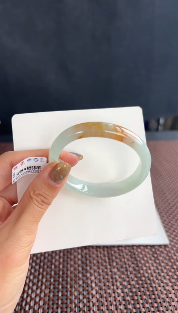 【闪购商品】翡翠手镯未镶嵌17号53.7*46.7*12*6.9