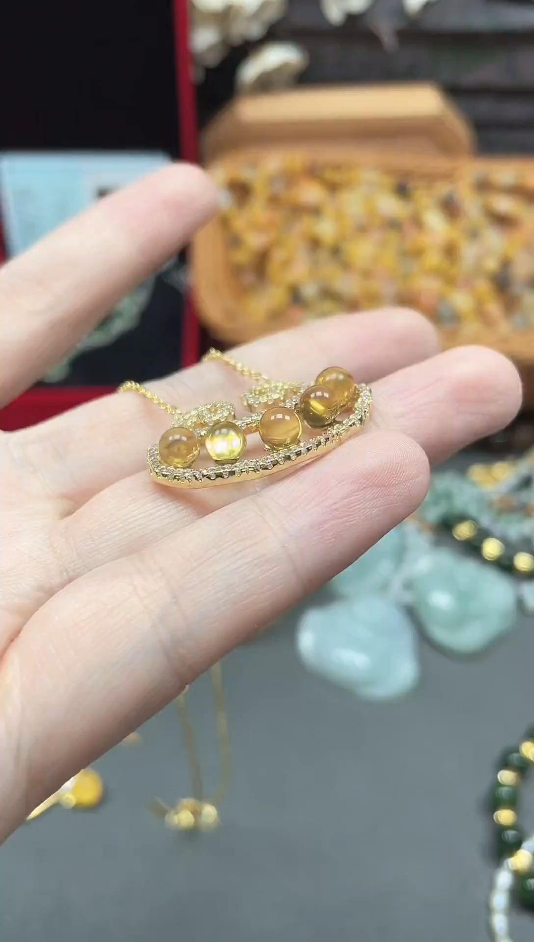 蓝珀吊坠(赠链)未镶嵌多样性发货拍一发一