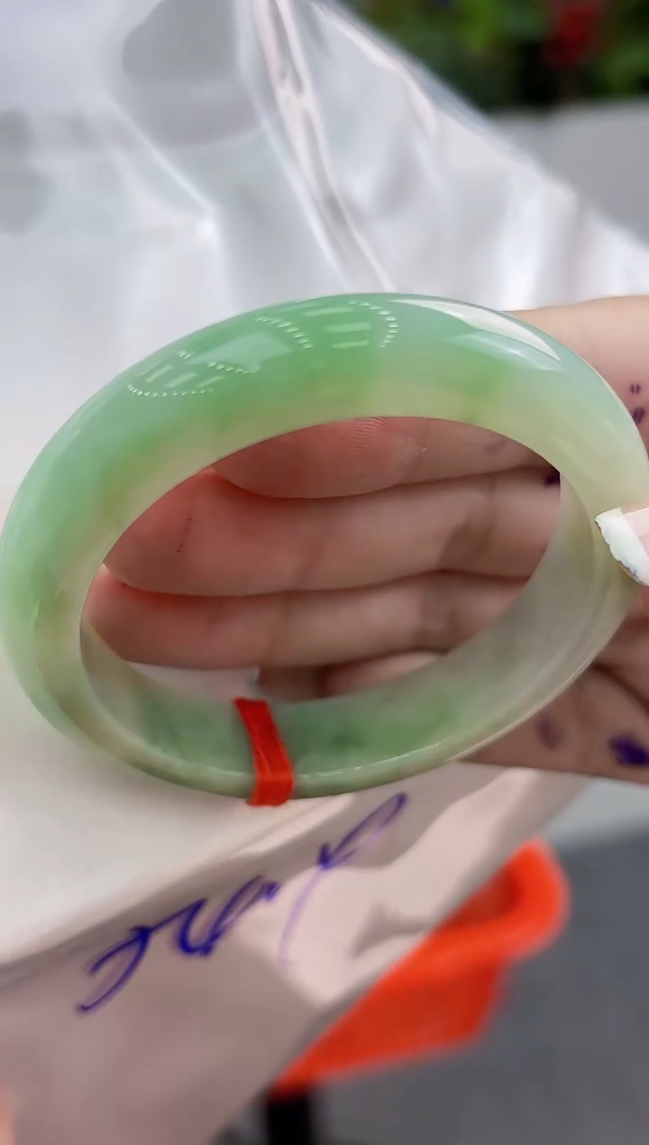 【闪购商品】翡翠手镯未镶嵌翡翠手镯