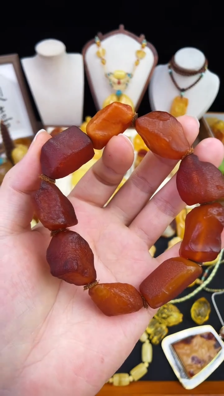 琥珀未镶嵌珠宝奇石柒月