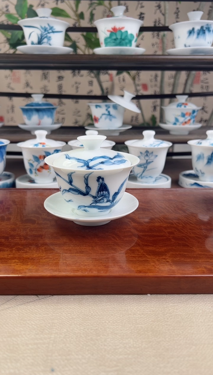 微瑕翠鸟150ml三才盖碗