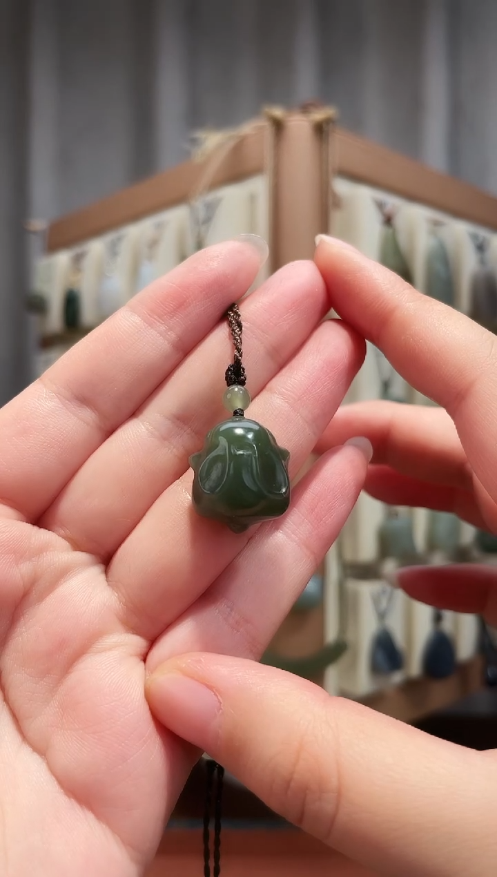 颈饰未镶嵌和田玉和田玉小兔子18.8*16*14毫米