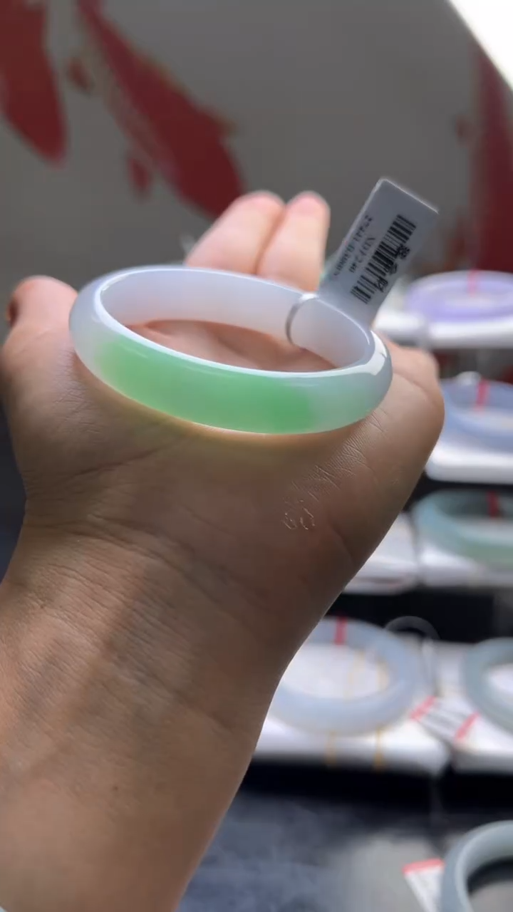 未镶嵌手镯翡翠翡翠手镯9 圈口54贵妃