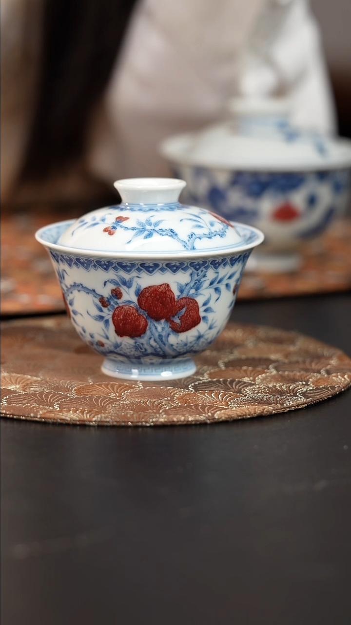 【闪购商品】杯屹朴堂 釉里红桃子