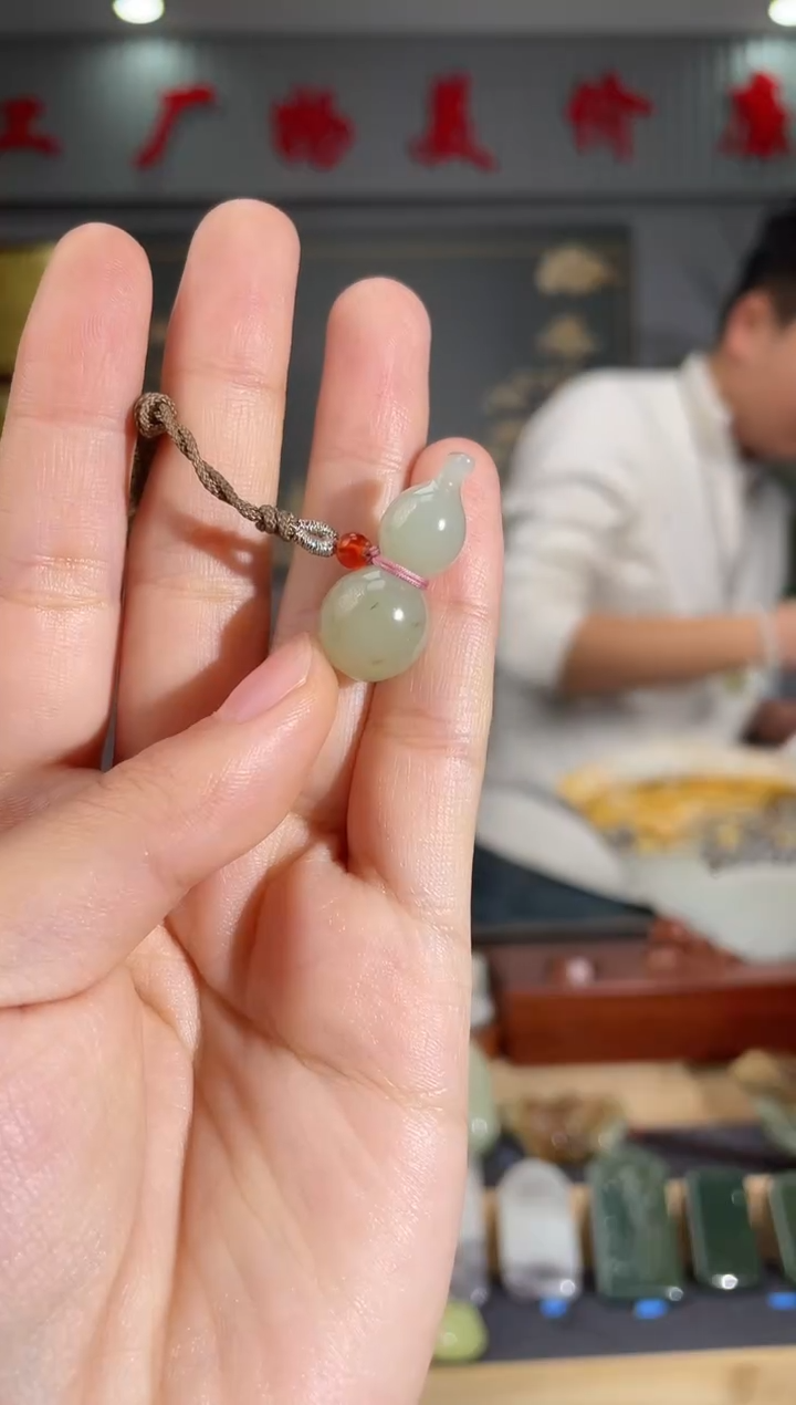 【闪购商品】和田玉颈饰未镶嵌拍一发一 多样性发货