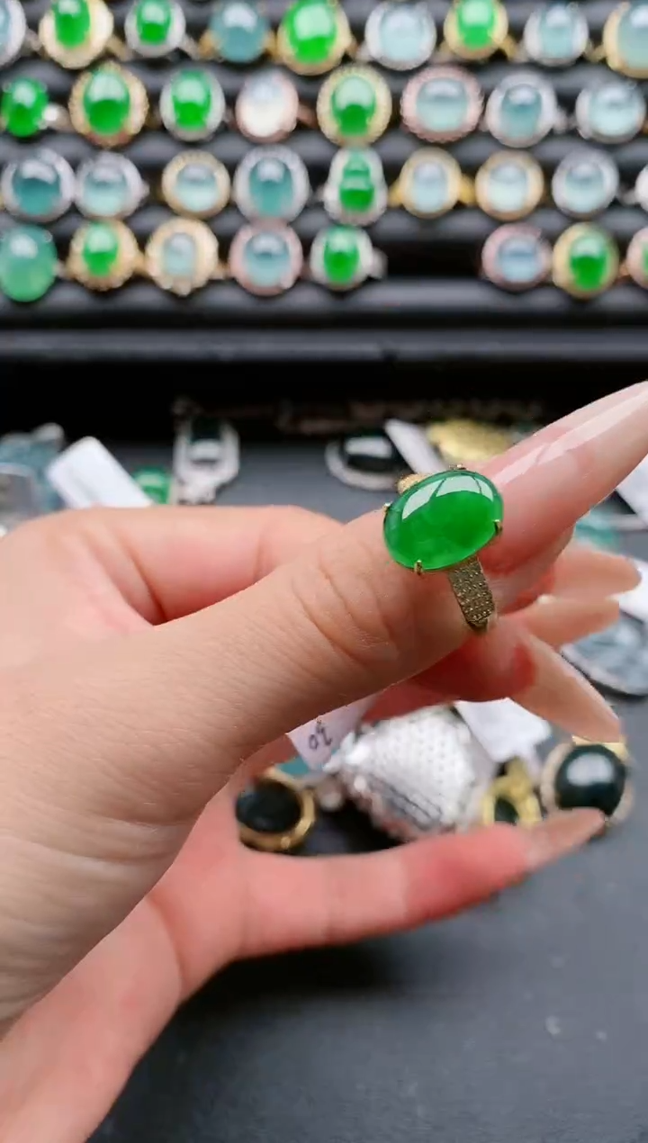 【闪购商品】翡翠戒指银S925镶嵌111111