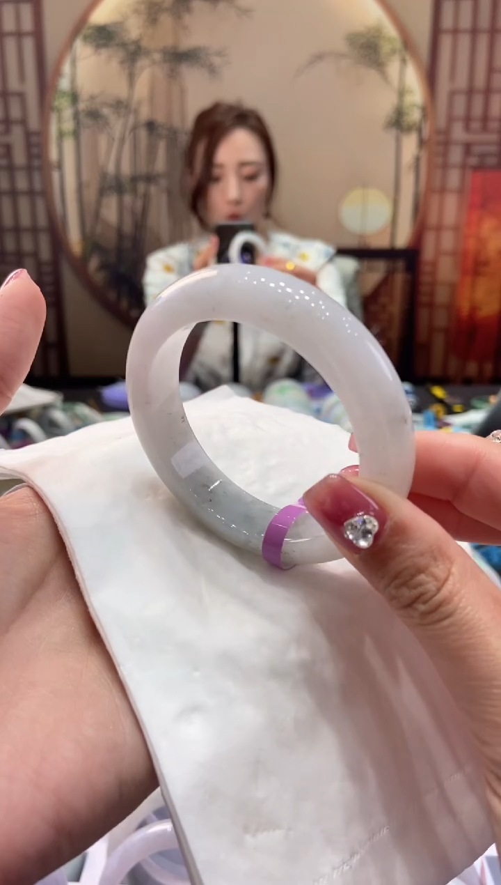 【闪购商品】翡翠手镯未镶嵌00006419