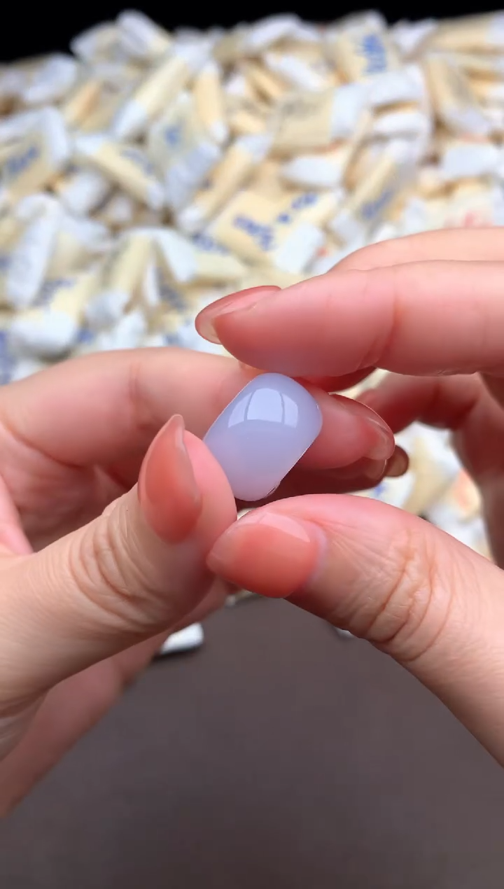 【闪购商品】翡翠挂件未镶嵌一