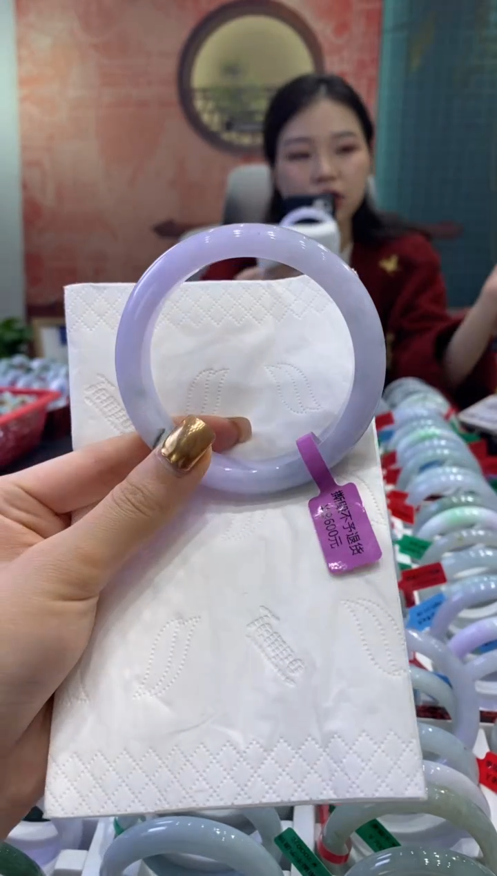 【闪购商品】翡翠手镯未镶嵌多人03838