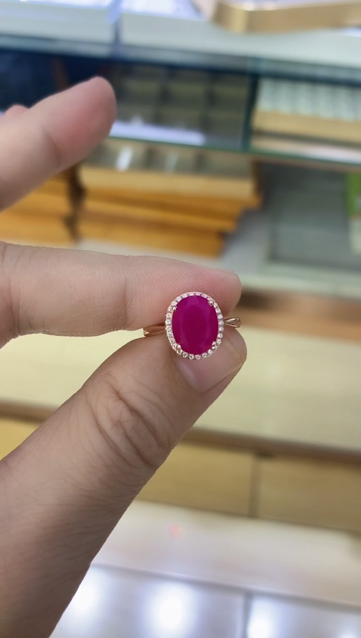 【闪购商品】红宝石戒指银S925镶嵌........