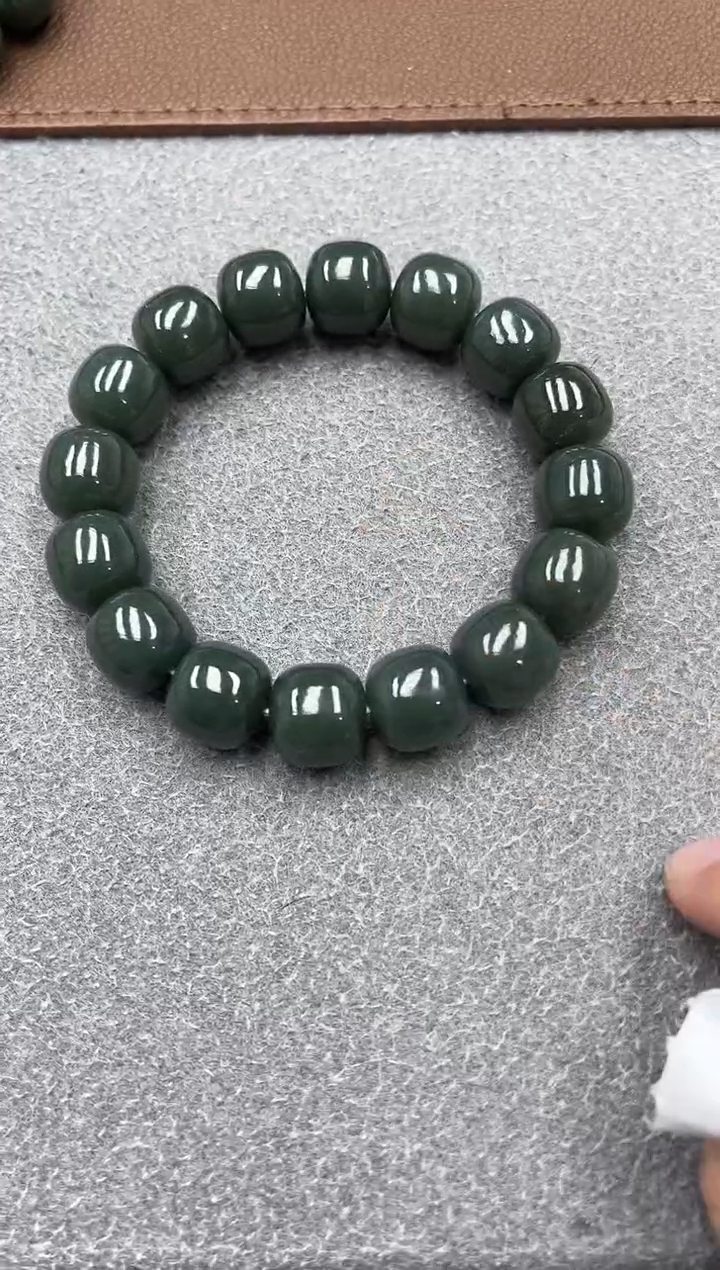 未镶嵌手串和田玉新疆且末孔雀蓝14老型