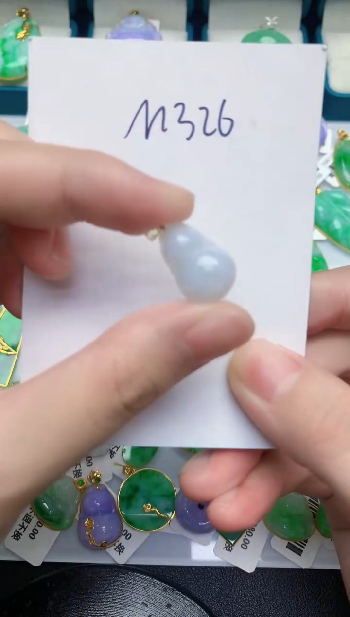 【闪购商品】翡翠颈饰18K金镶嵌000000000