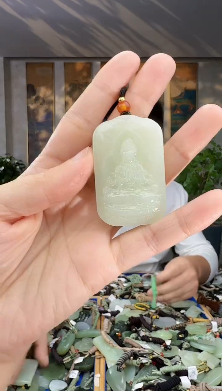 未镶嵌和田玉挂件拍一发一