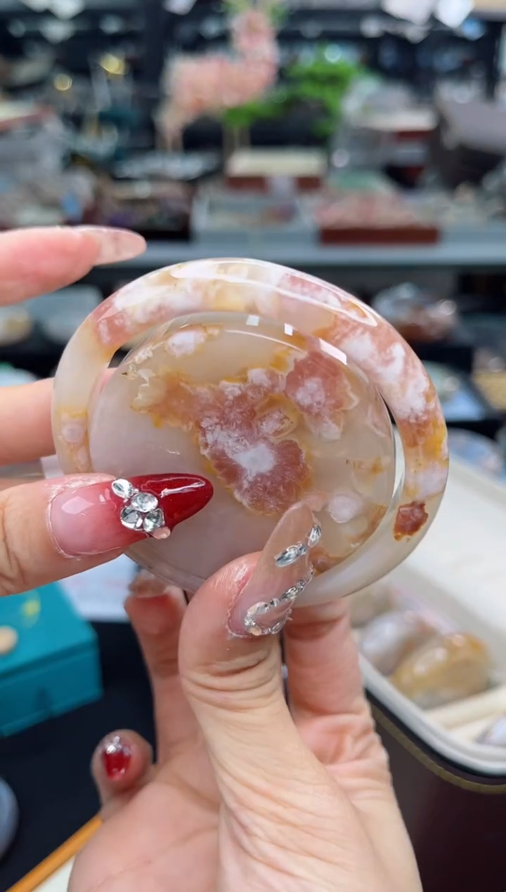 【闪购商品】石英质玉手镯未镶嵌55圈口（赠品镯心）3660269