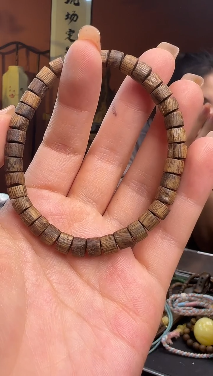沉香手串沉香6.7mm
