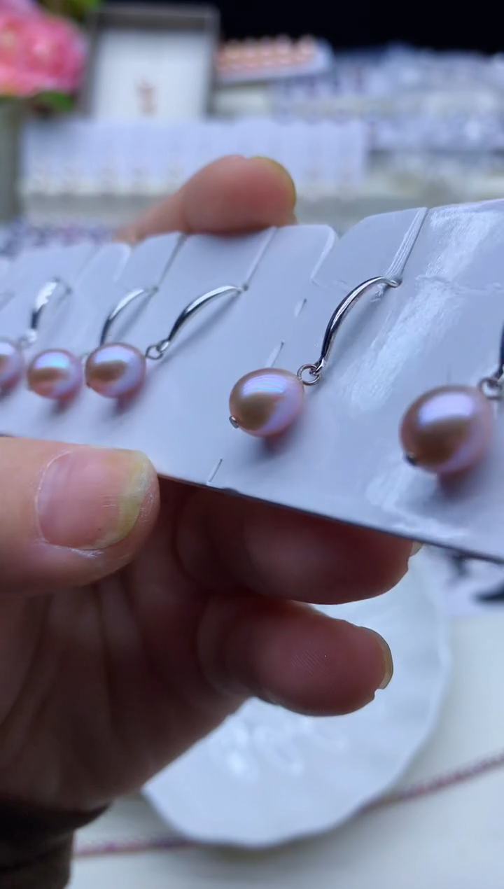 【闪购商品】淡水珍珠耳饰未镶嵌淡水珍珠耳饰多样性发其一