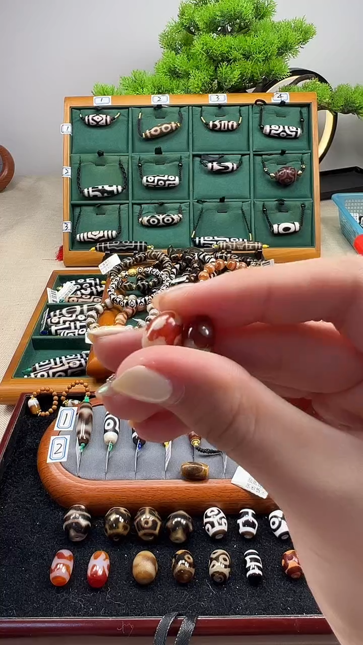 玛瑙/玉髓（覆膜）颈饰未镶嵌26（微瑕随机发货）