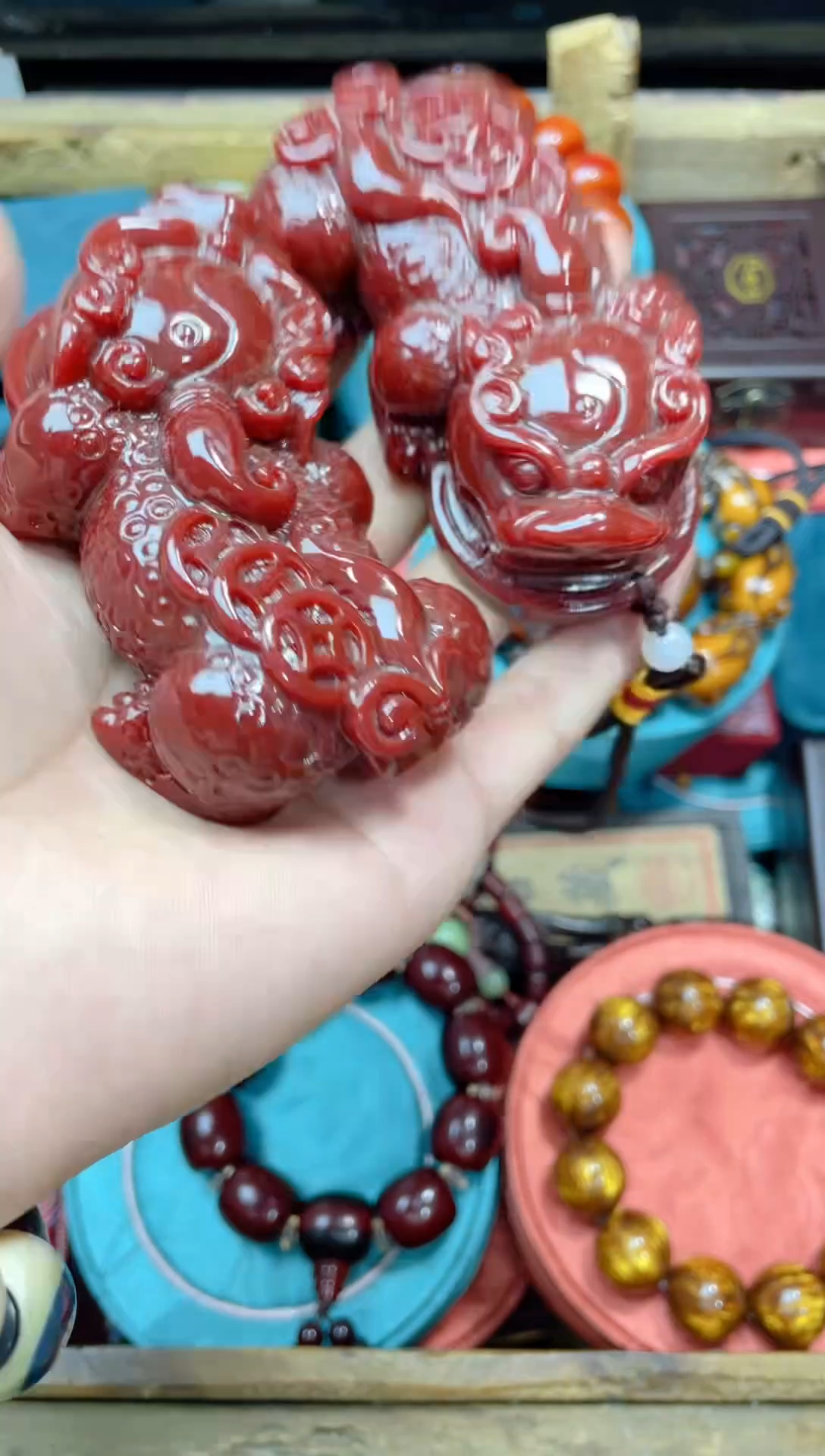 未镶嵌琥珀手链点击链接下单即可