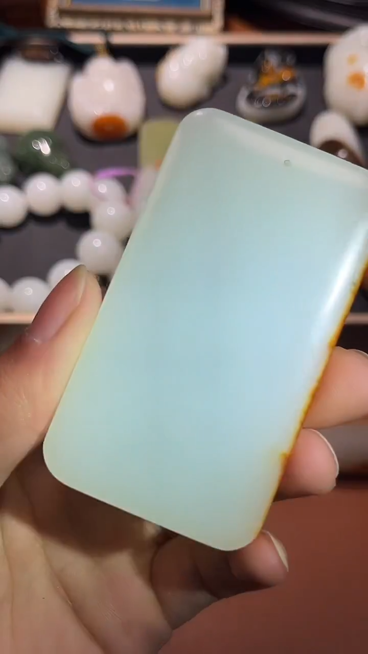 未镶嵌和田玉把件笑***。和田玉