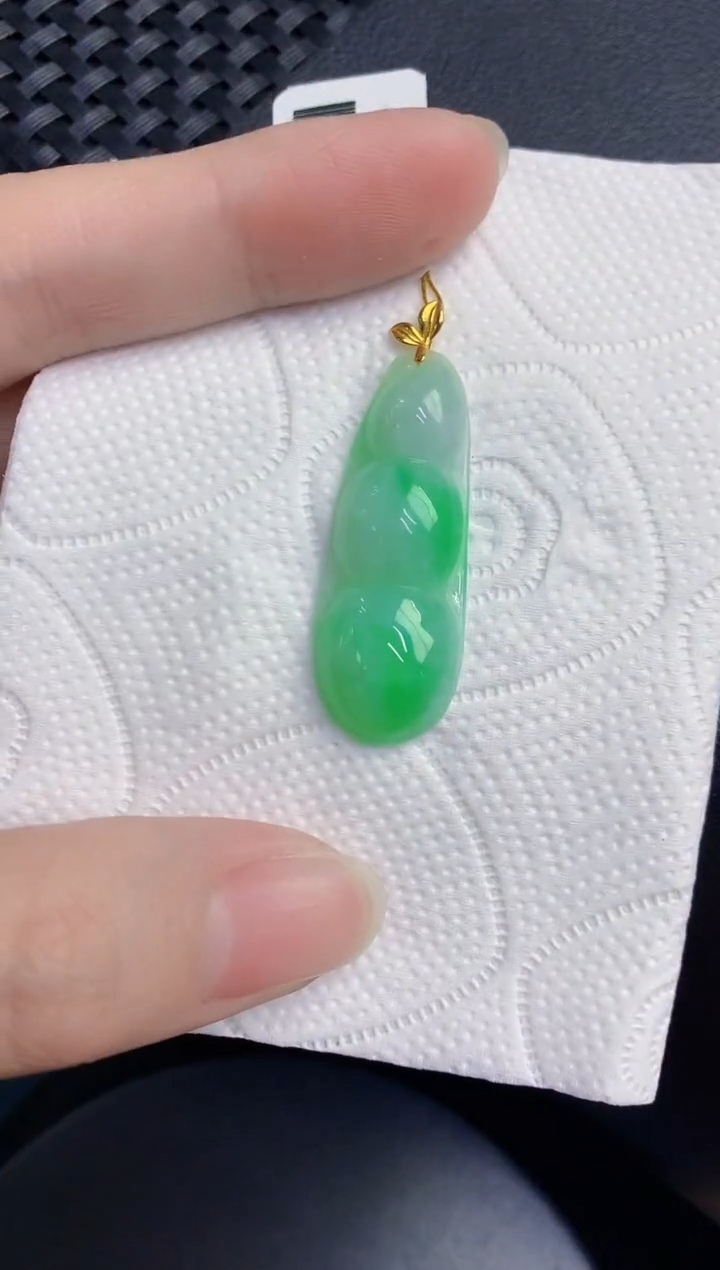 颈饰18K金镶嵌翡翠天然翡翠缅甸A货