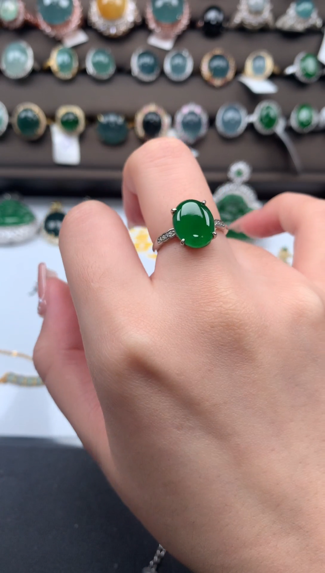 【闪购商品】翡翠戒指银S925镶嵌52141