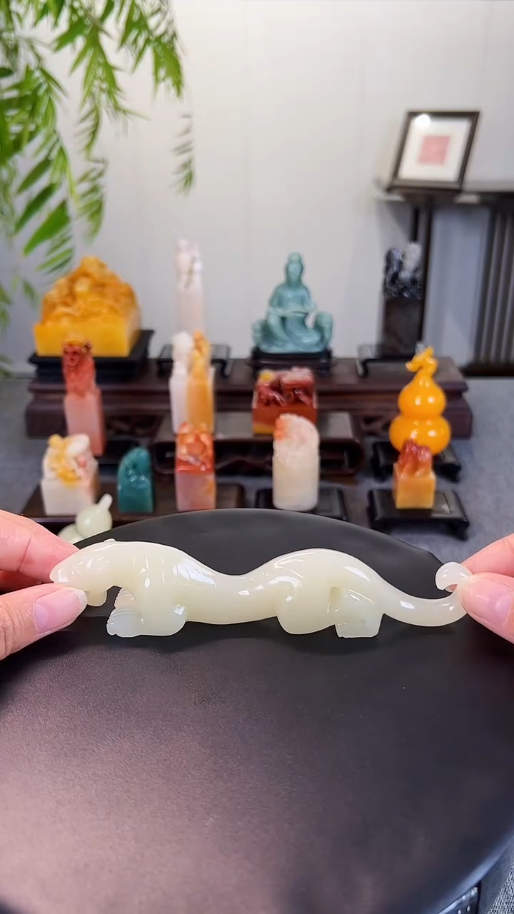 寿山石印石手把件