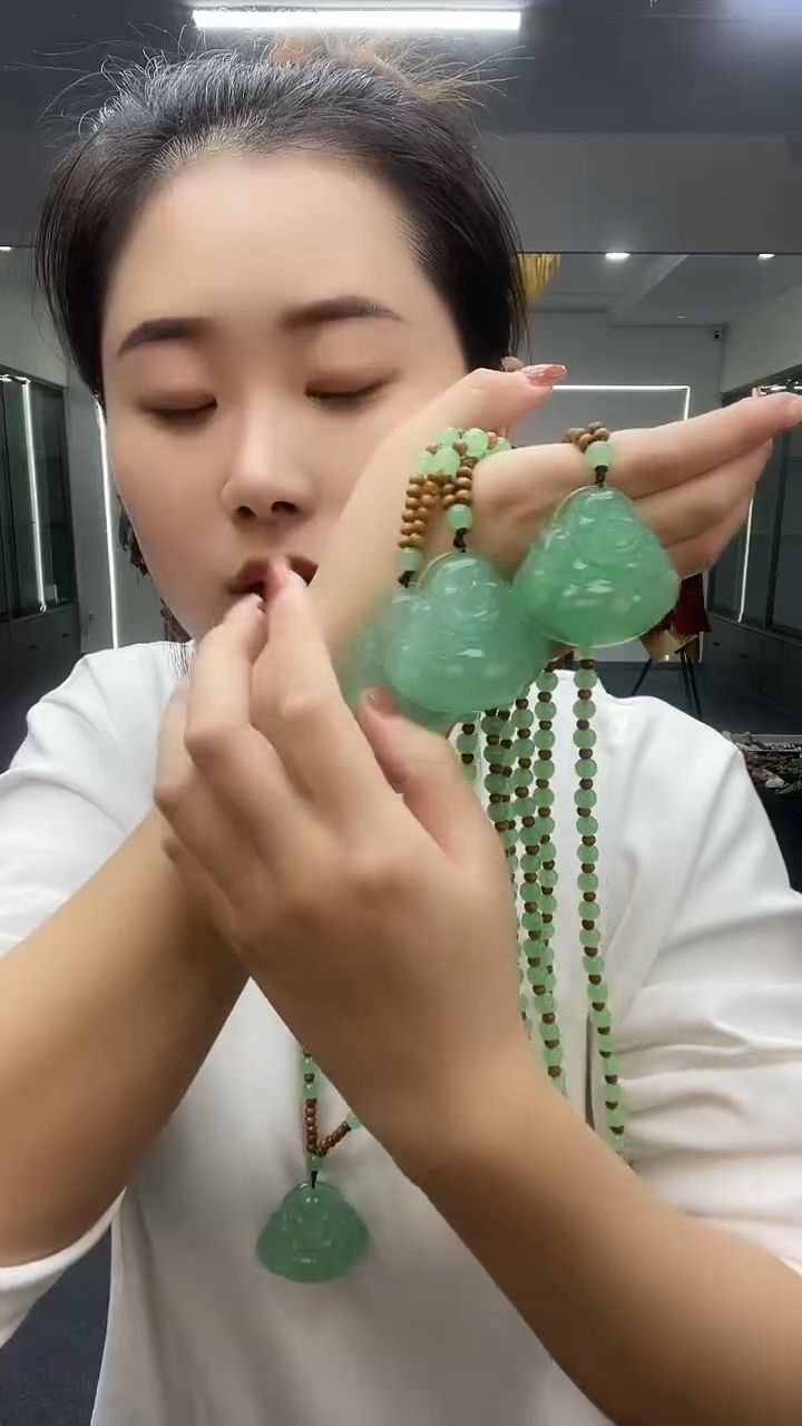 绿色佛公吊坠多样性发货一件