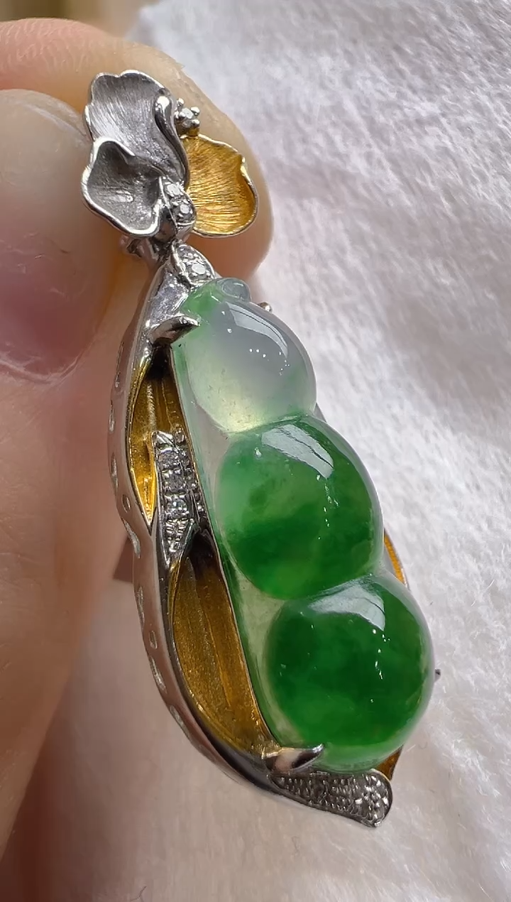 【闪购商品】翡翠吊坠(不含链)18K金镶嵌多样性发货拍一发一