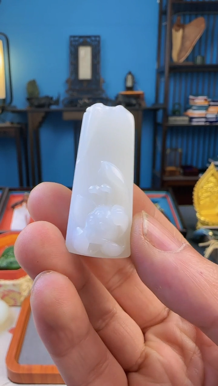 【闪购商品】和田玉无未镶嵌111111111