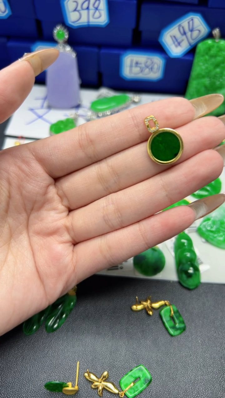 【闪购商品】翡翠颈饰银S925镶嵌Y缅料A货/多样性发货/一件