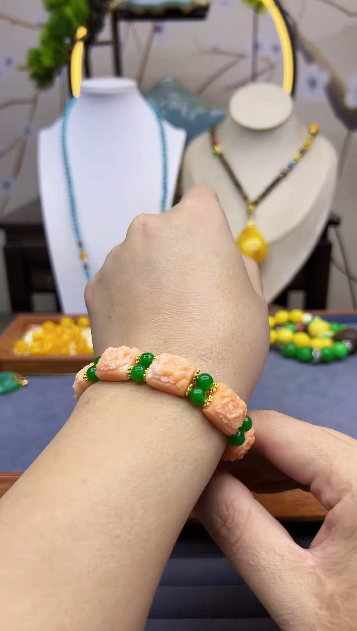 【闪购商品】翡翠耳饰14K金镶嵌S254