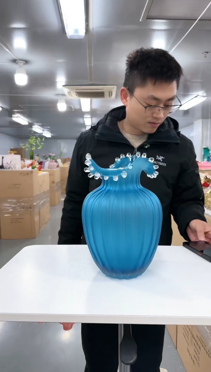 【闪购商品】玻璃云泰0088