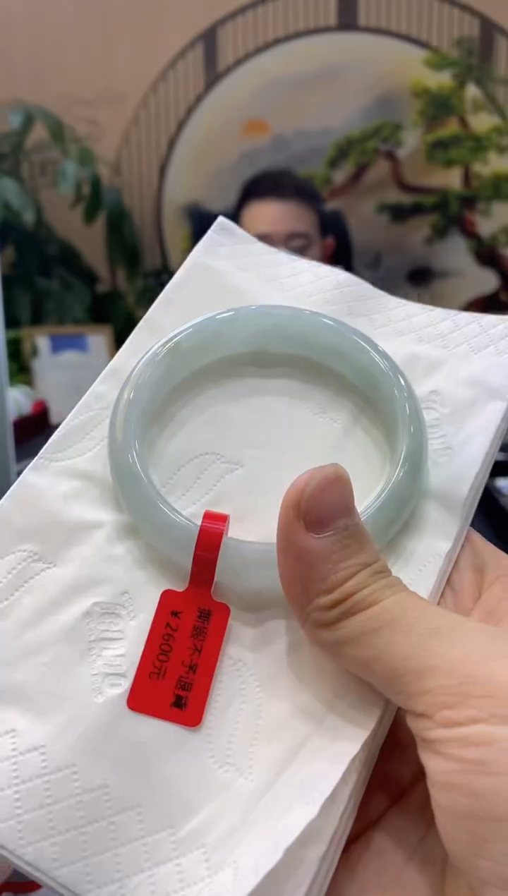 【闪购商品】翡翠手镯未镶嵌000005252
