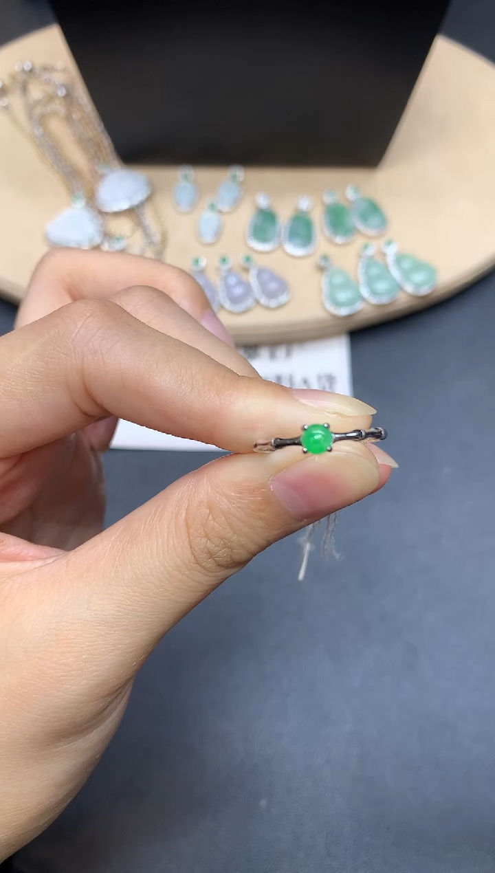 【闪购商品】翡翠戒指银S925镶嵌蛋面【无服务费】