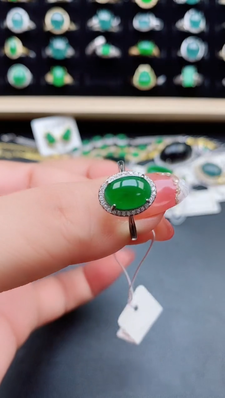 【闪购商品】翡翠戒指银S925镶嵌12121