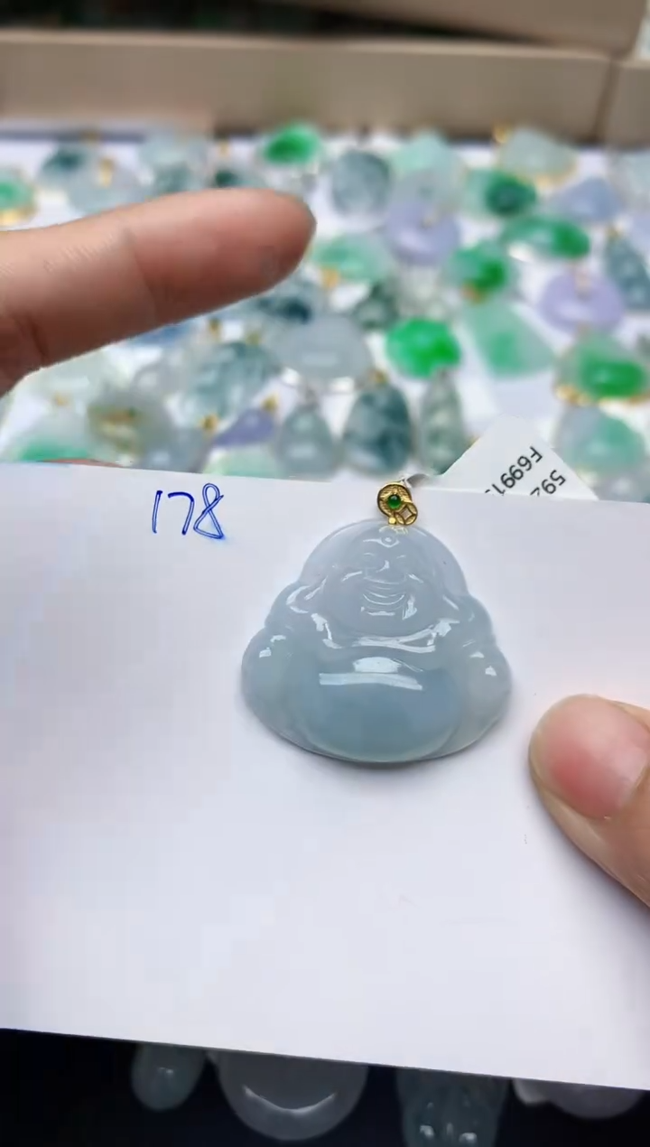 【闪购商品】翡翠颈饰18K金镶嵌天然翡翠A货  