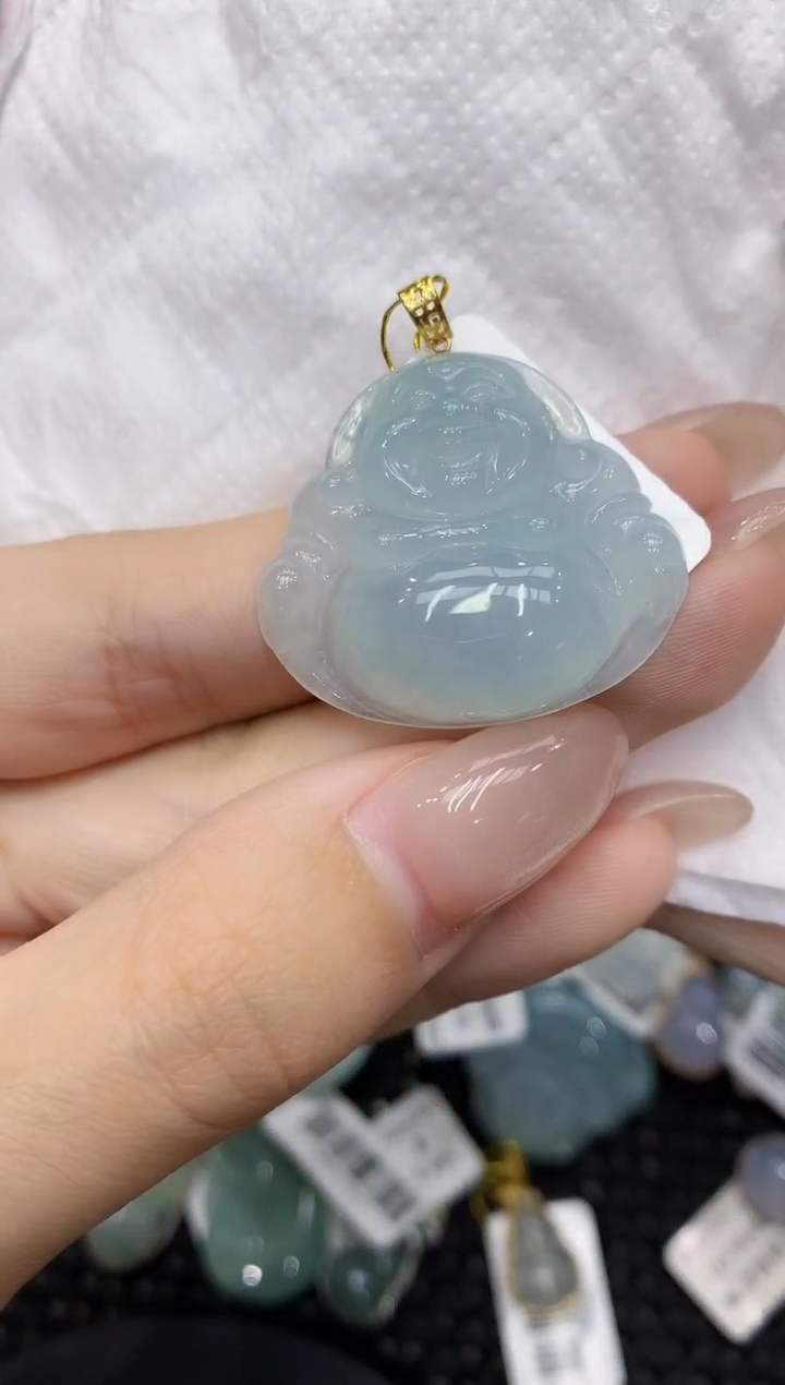 翡翠18K金镶嵌颈饰111111111111