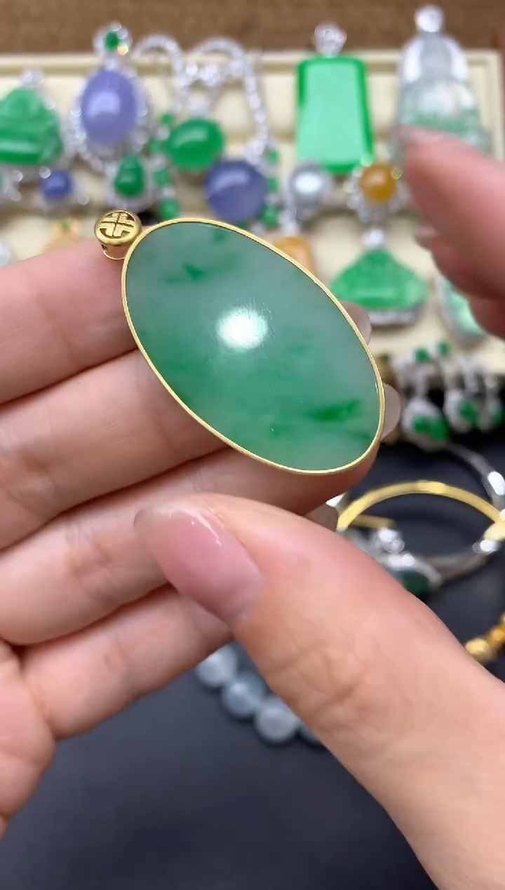 【闪购商品】翡翠颈饰18K金镶嵌252-中国好珍宝