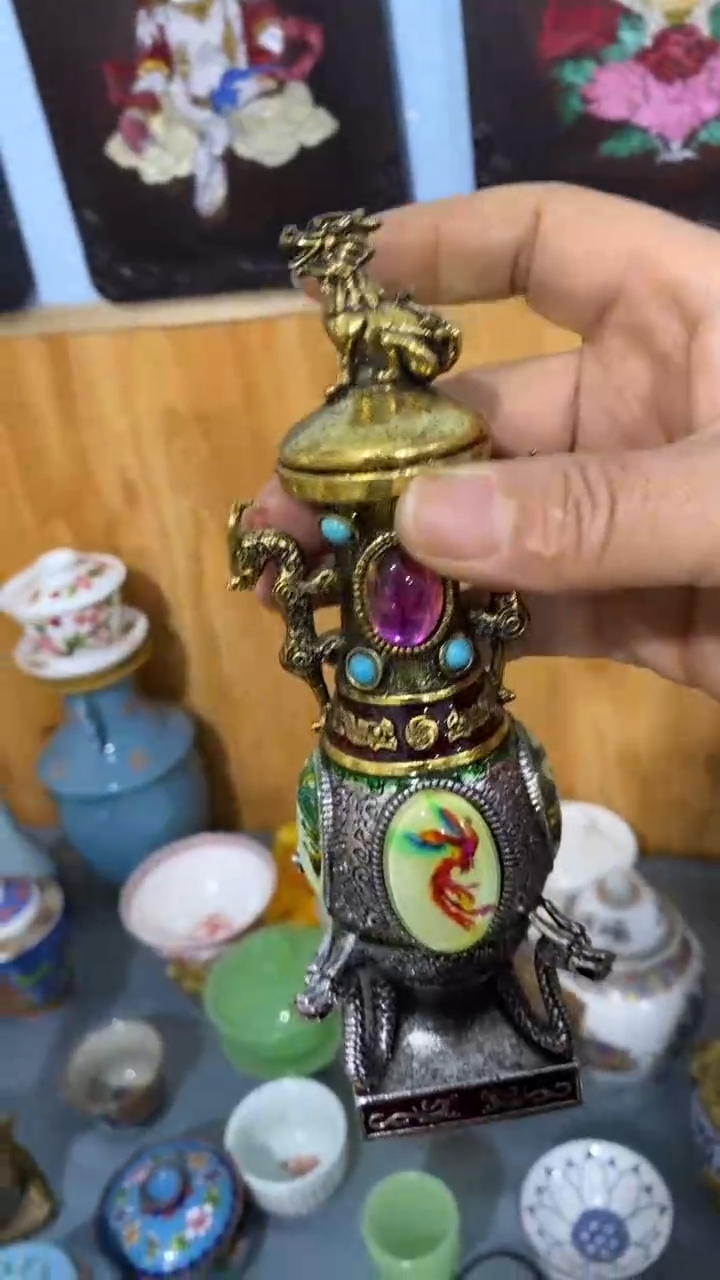 【闪购商品】1宫廷影视老旧工艺摆件