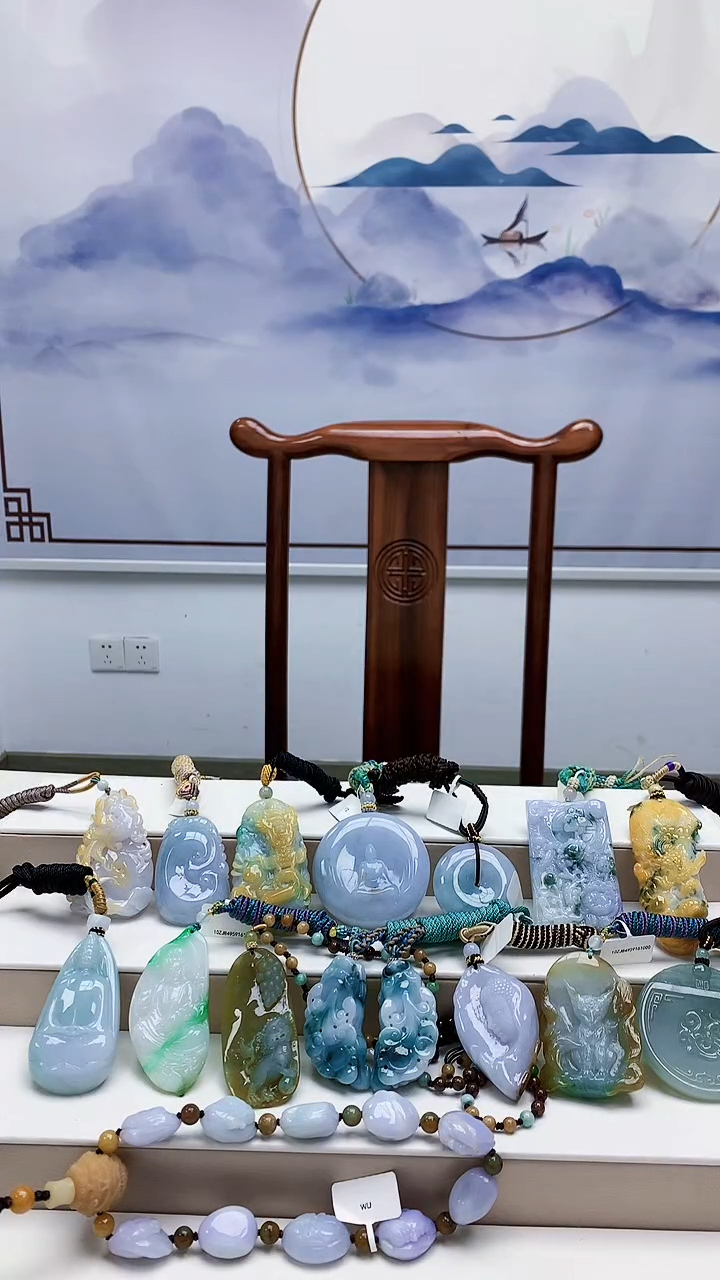 未镶嵌定制翡翠白***饭5175lr-毛货挂件49