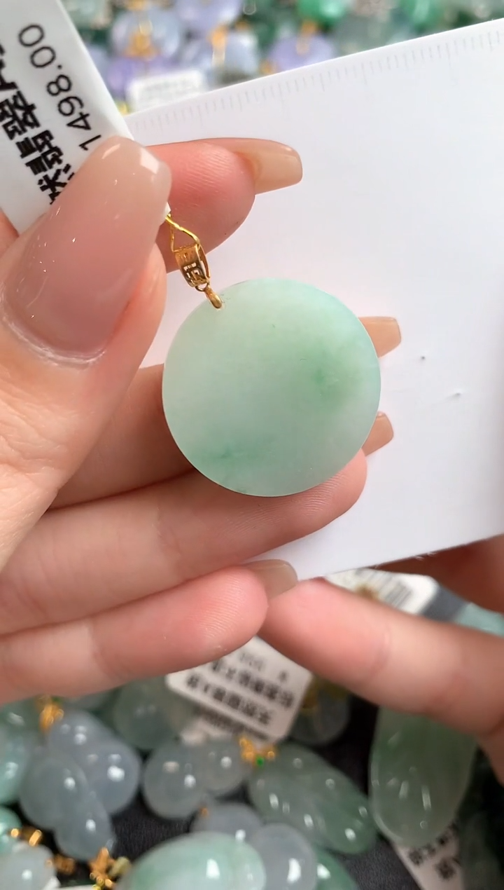 【闪购商品】翡翠颈饰18K金镶嵌0480558840