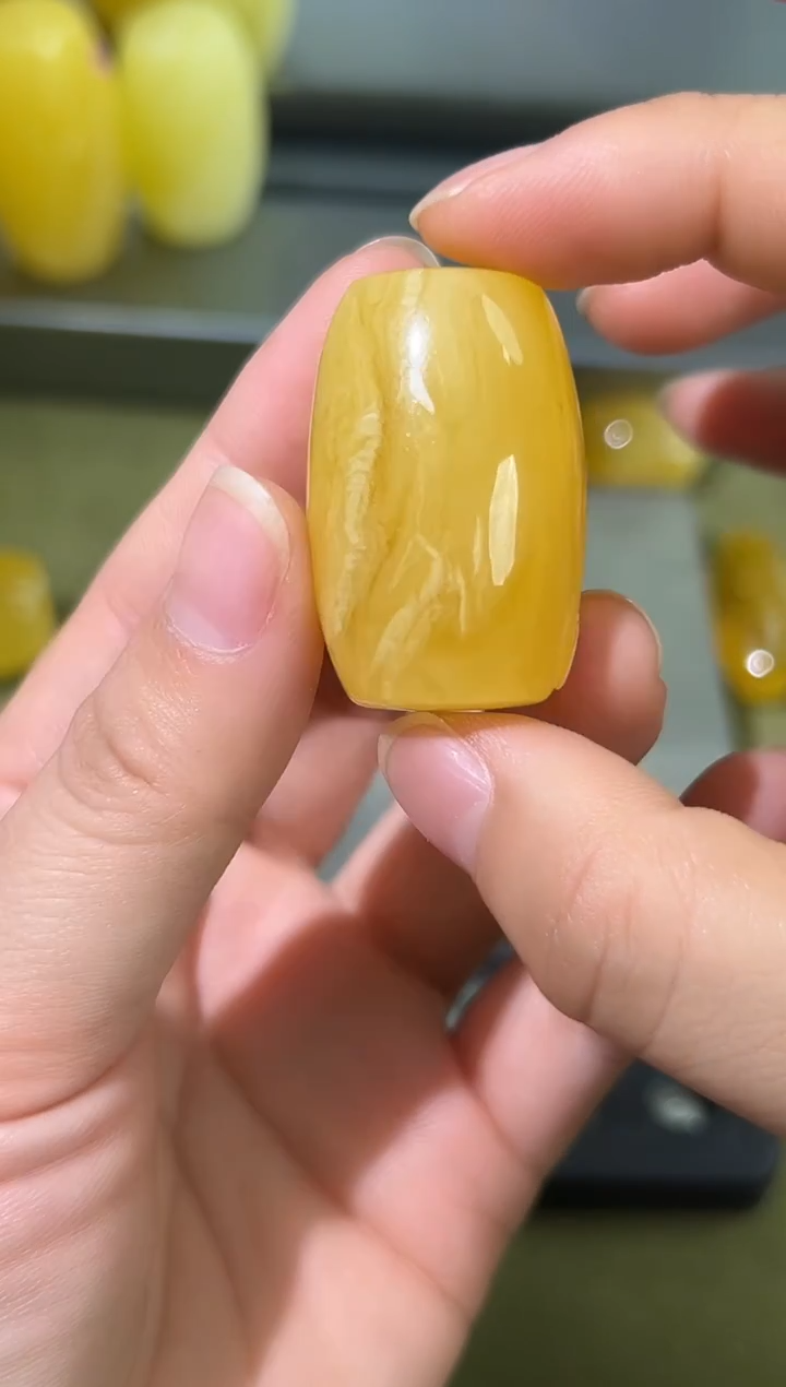 裸石琥珀未镶嵌琥珀蜜蜡吊坠