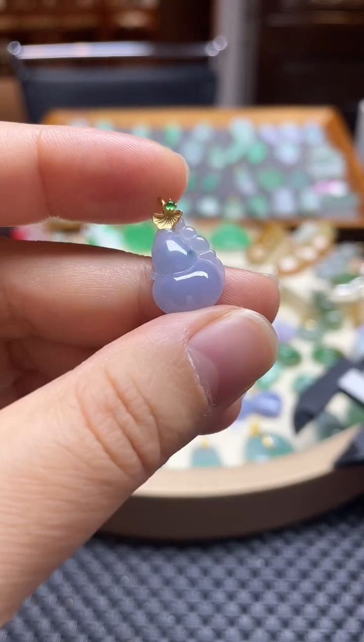 【闪购商品】翡翠颈饰18K金镶嵌葫芦