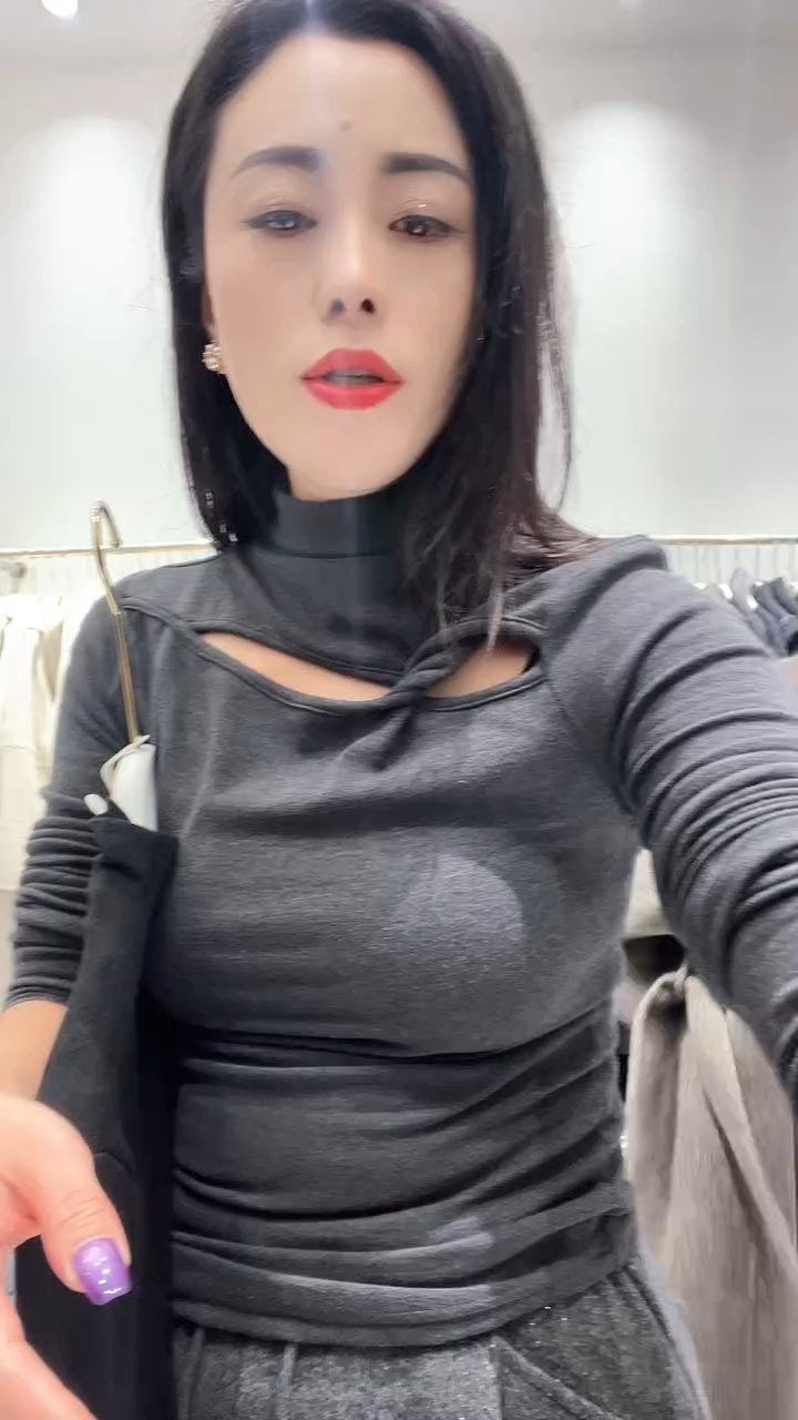 商贸城锦汐里女装批发002