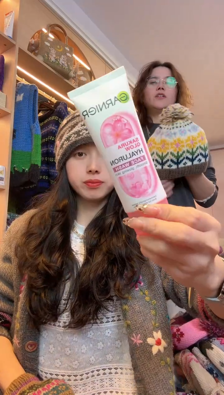 棉泰国代购（樱花）洗面奶