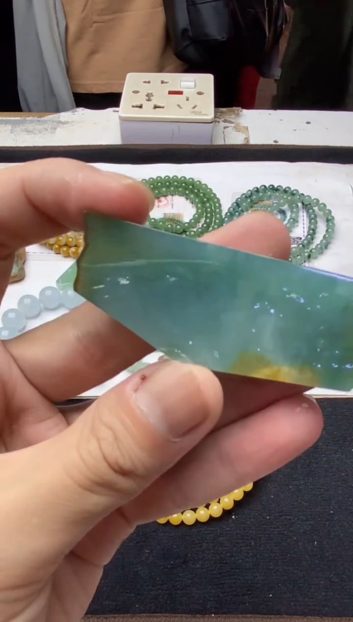 未镶嵌定制翡翠定制翡翠