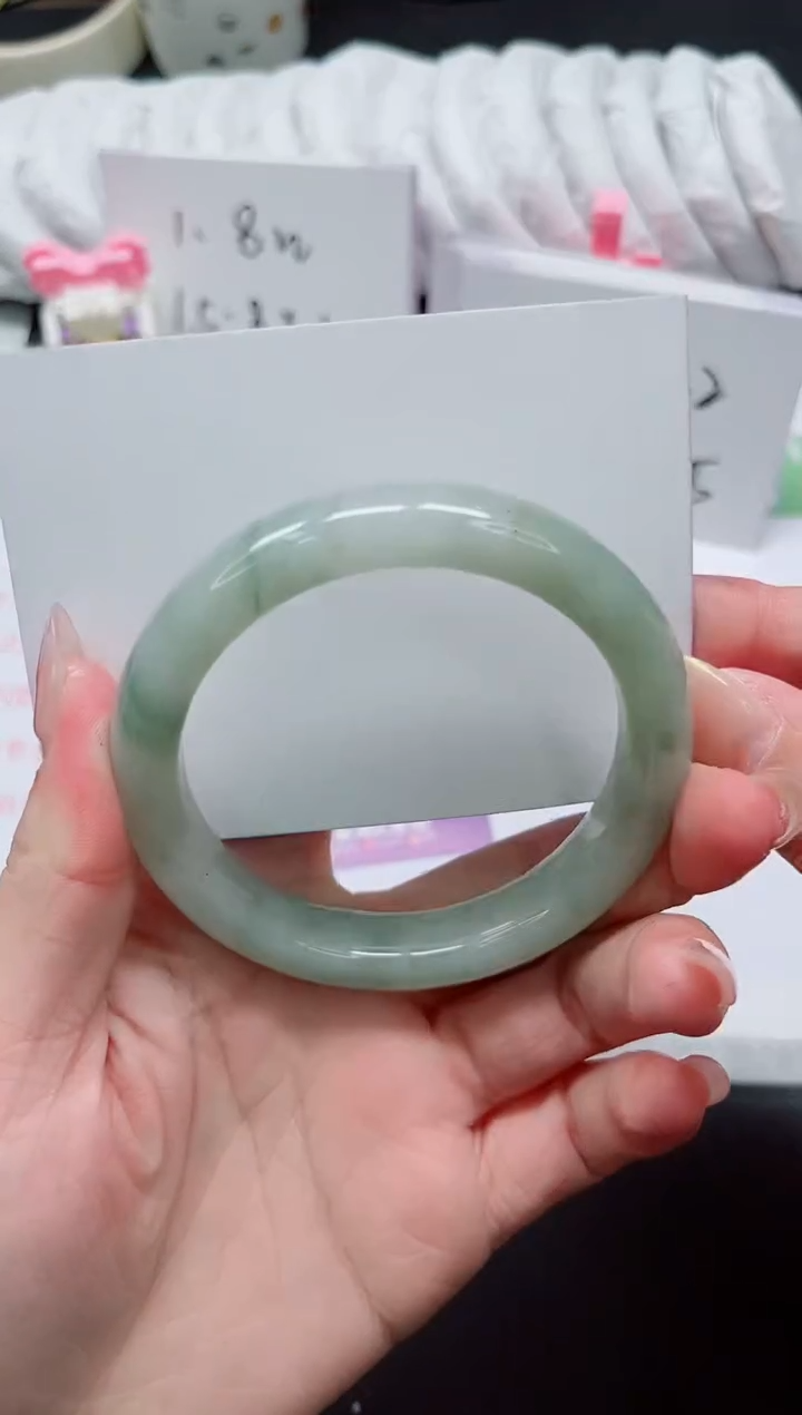 【闪购商品】石英质玉手镯未镶嵌346