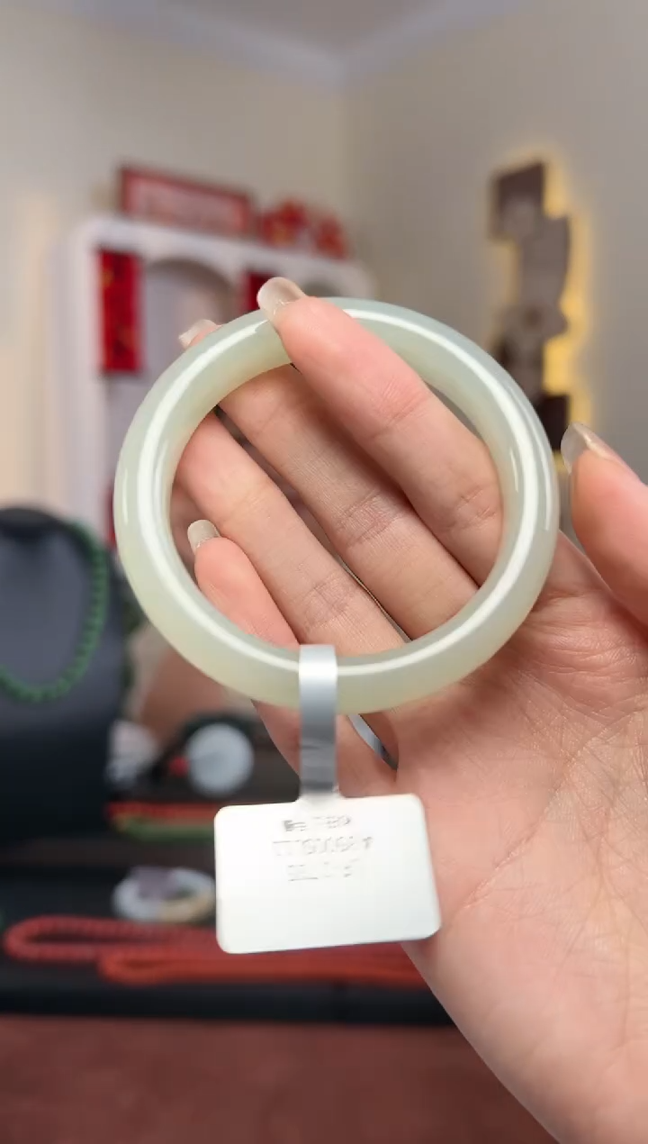 【闪购商品】和田玉手镯未镶嵌S13- 52mm