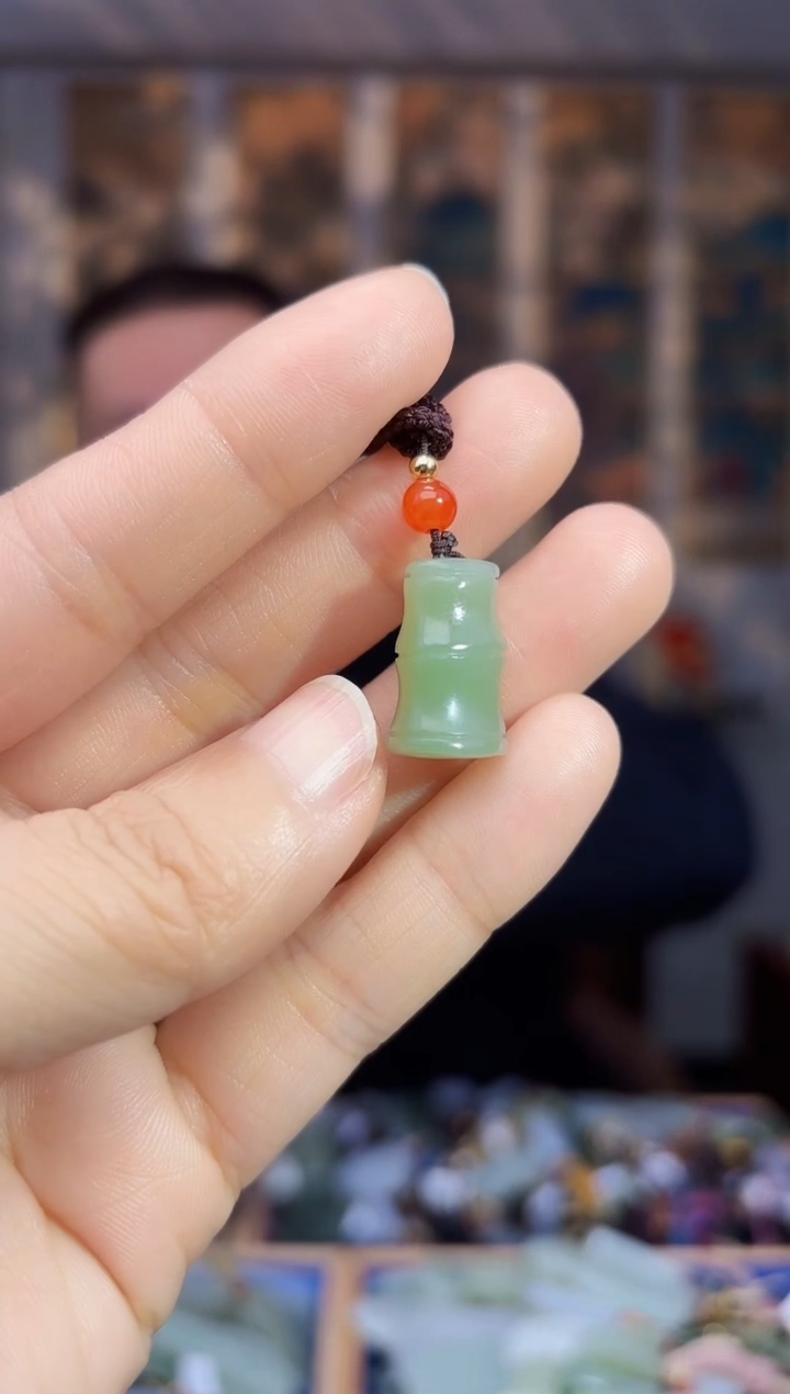 【闪购商品】和田玉挂件未镶嵌拍一发一